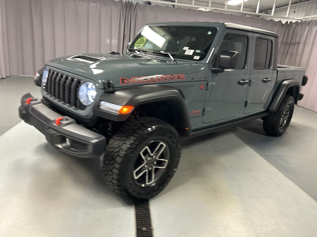 Used 2026 Jeep Gladiator Mojave Truck Crew Cab