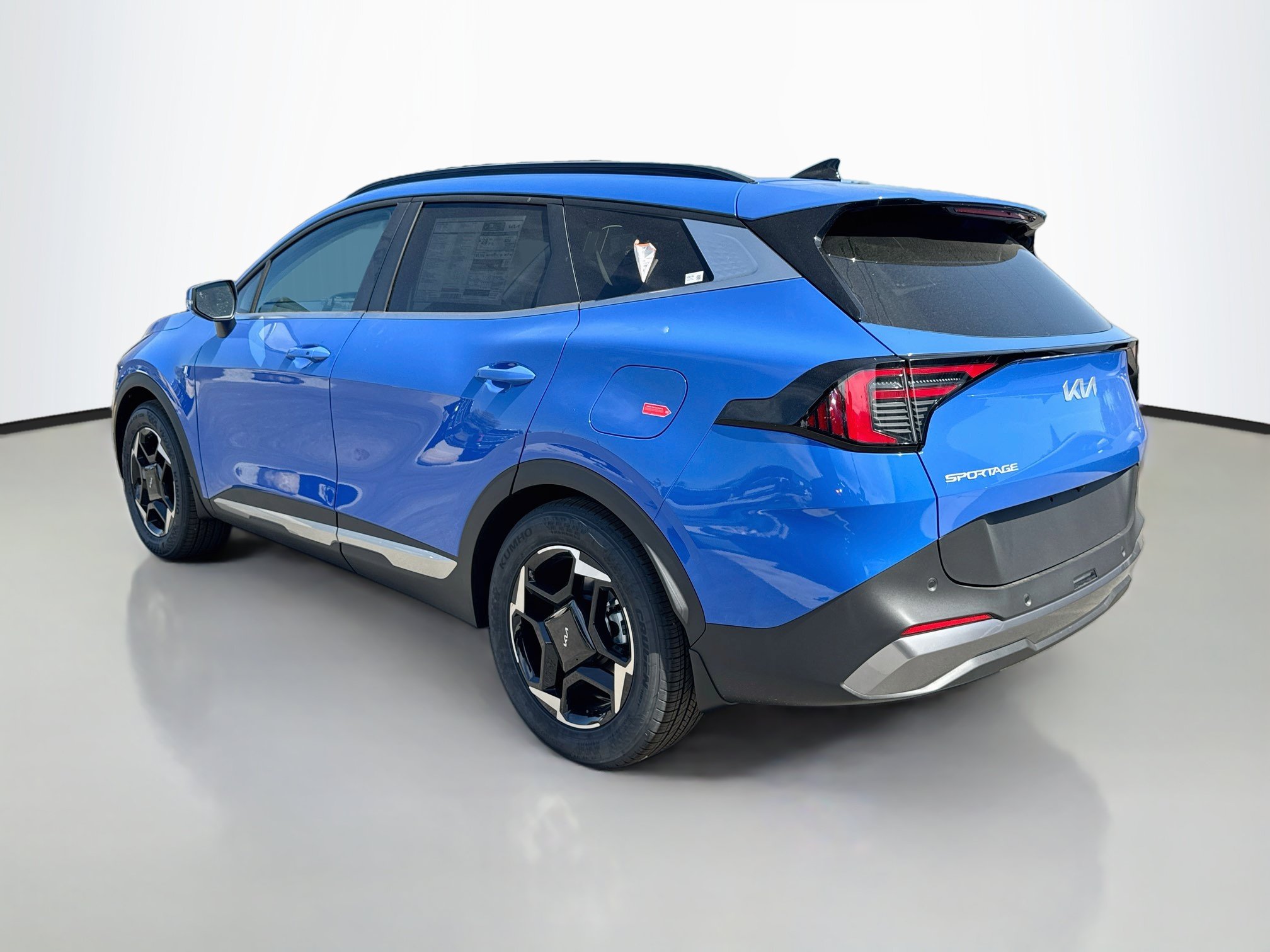 New 2026 Kia Sportage EX Sport Utility
