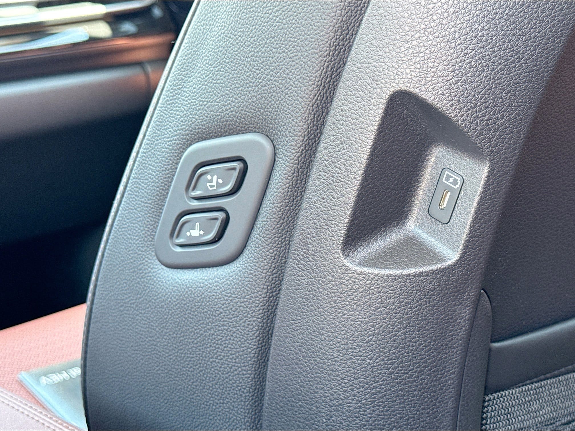 2025 Kia Carnival SX Prestige - Photo 46