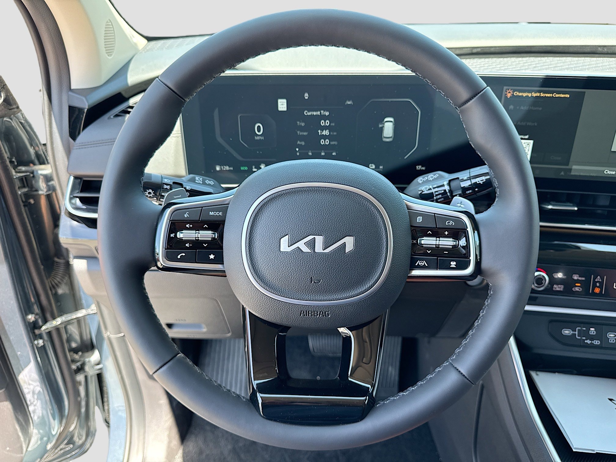 2025 Kia Carnival SX Prestige - Photo 15