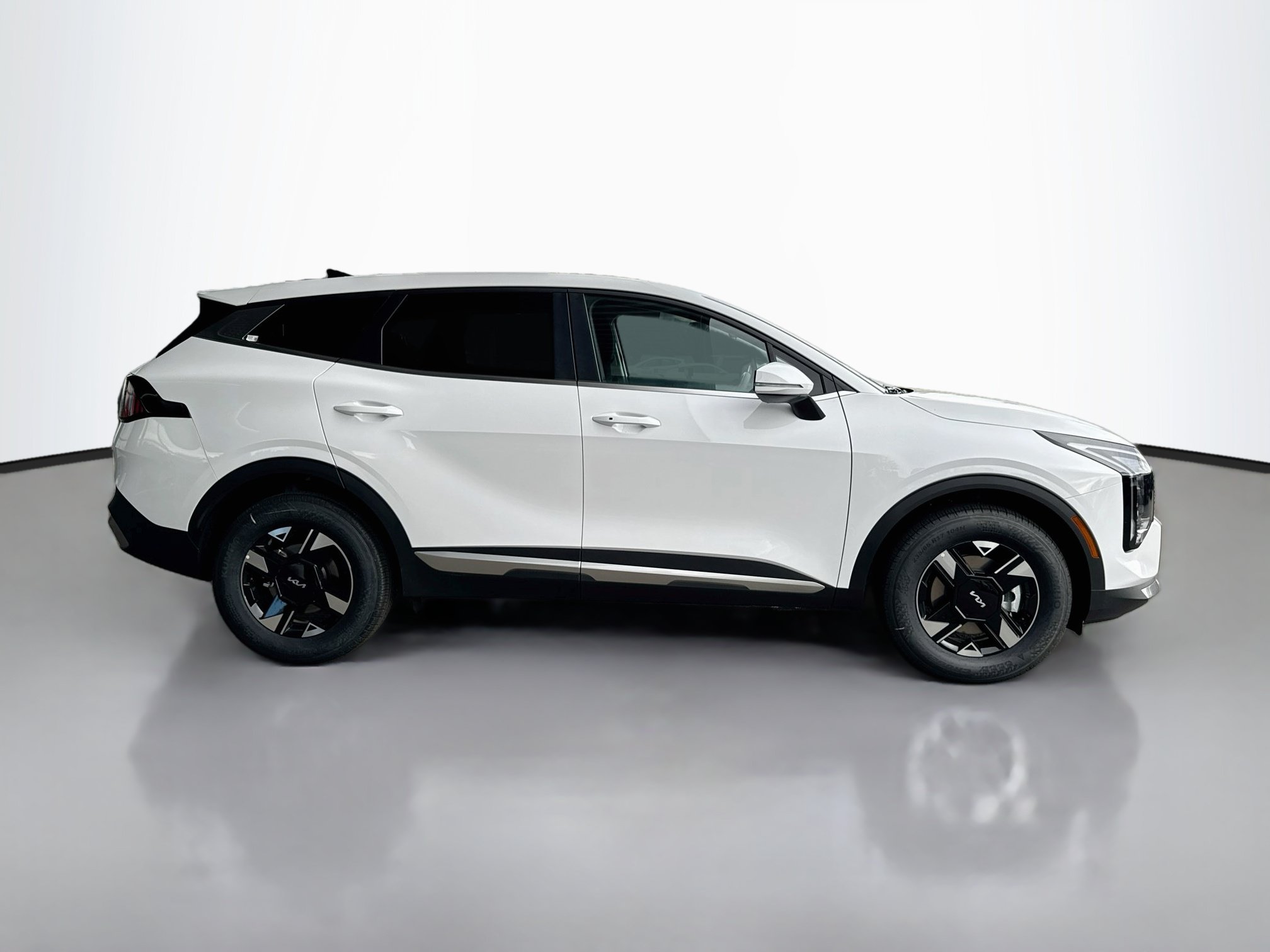 2026 Kia Sportage LX - Photo 6