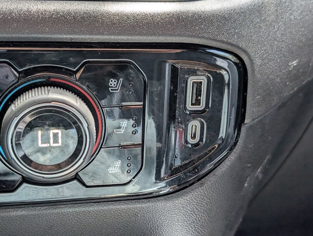2022 Chevrolet Silverado 1500 High Country - Photo 29