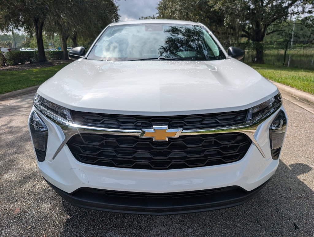 New 2026 Chevrolet Trax LS SUV