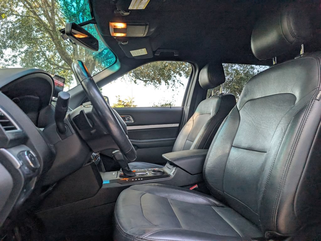 2016 Ford Explorer XLT - Photo 12