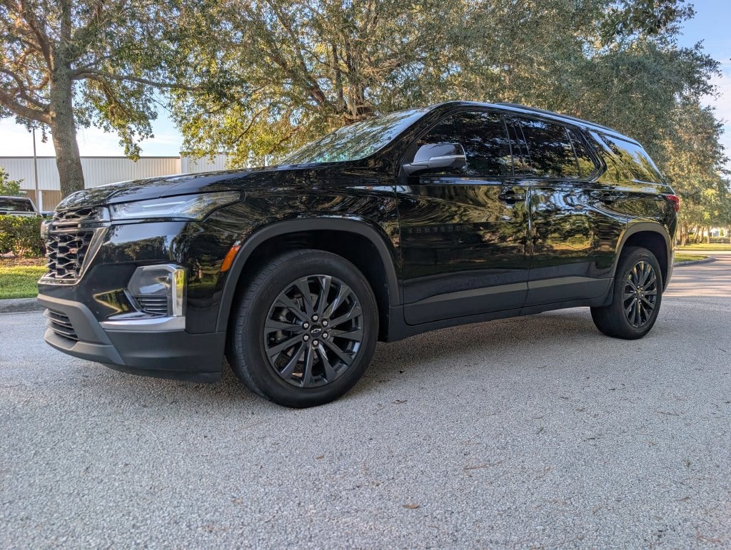 Used 2023 Chevrolet Traverse RS SUV