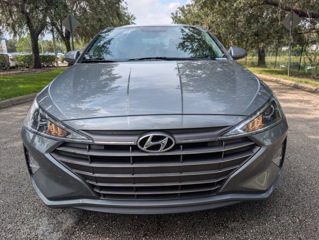 Used 2019 Hyundai Elantra SE Sedan