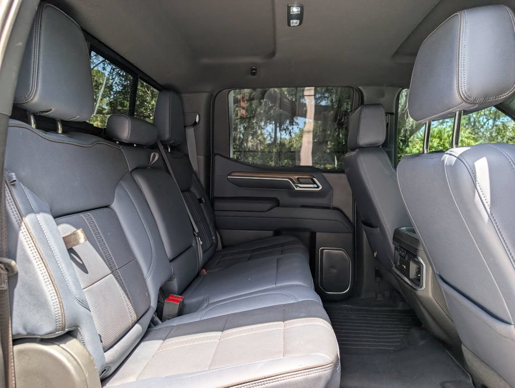 2022 Chevrolet Silverado 1500 High Country - Photo 18