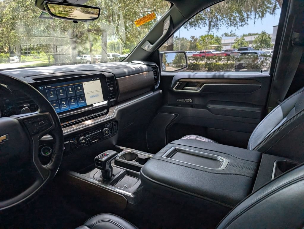 2022 Chevrolet Silverado 1500 High Country - Photo 14