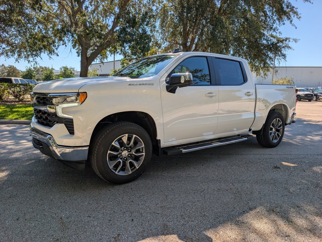 New 2026 Chevrolet Silverado 1500 LT Truck