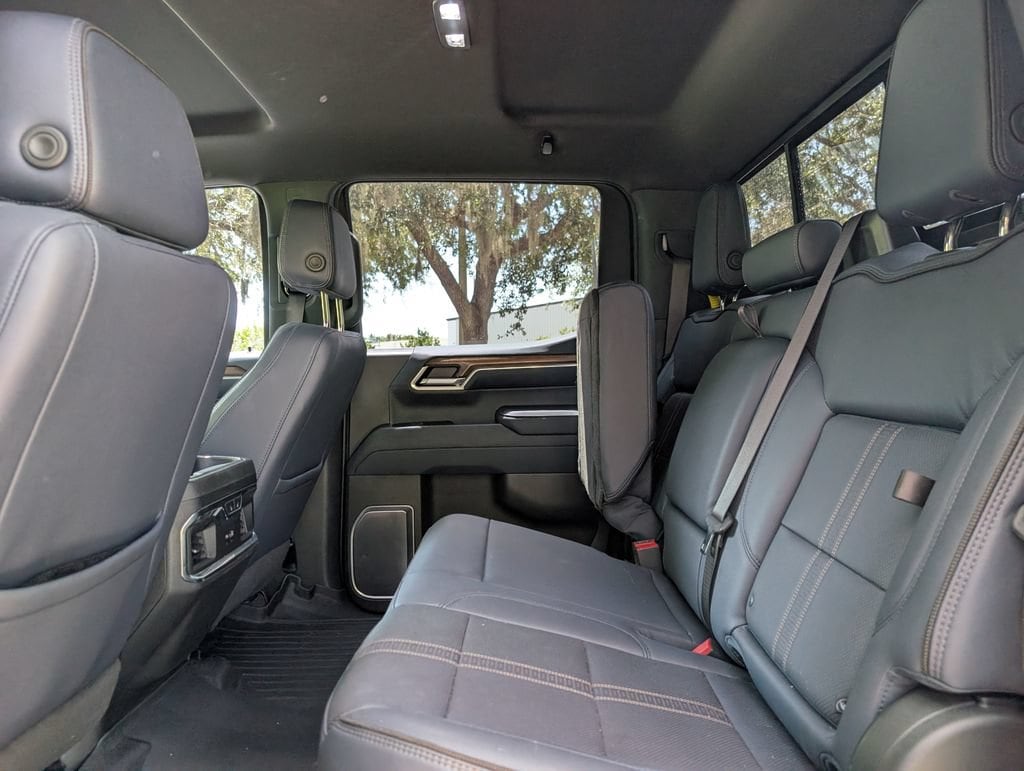 2022 Chevrolet Silverado 1500 High Country - Photo 16
