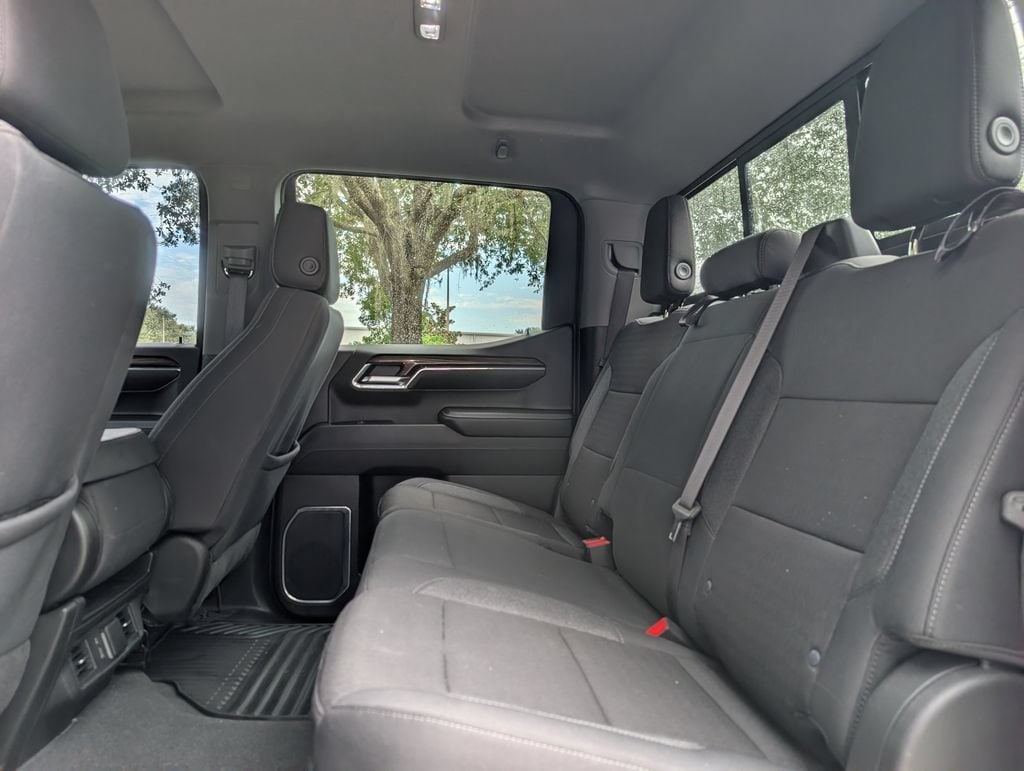 2024 Chevrolet Silverado 1500 LT - Photo 15