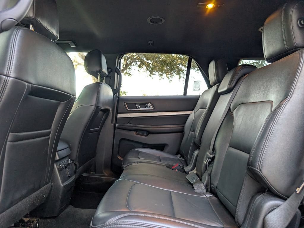 2016 Ford Explorer XLT - Photo 13