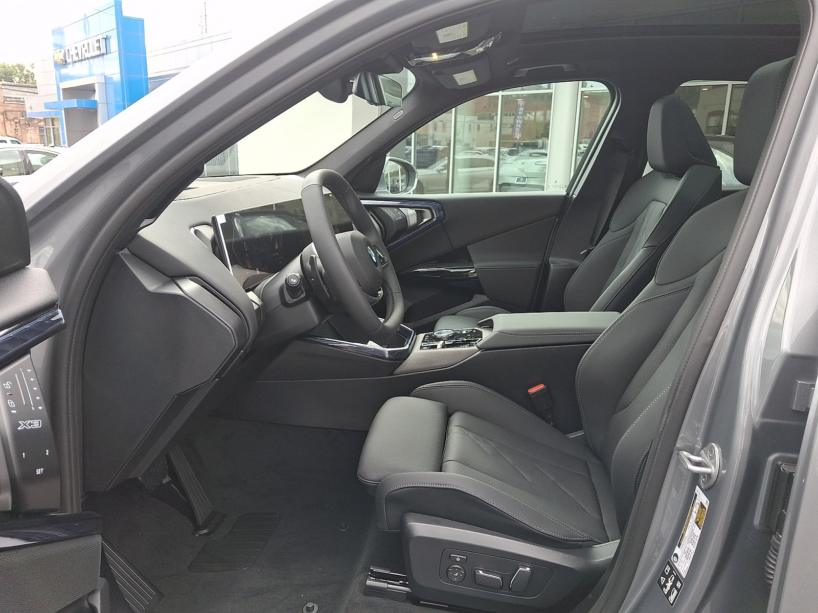 2026 BMW X3 30 - Photo 8