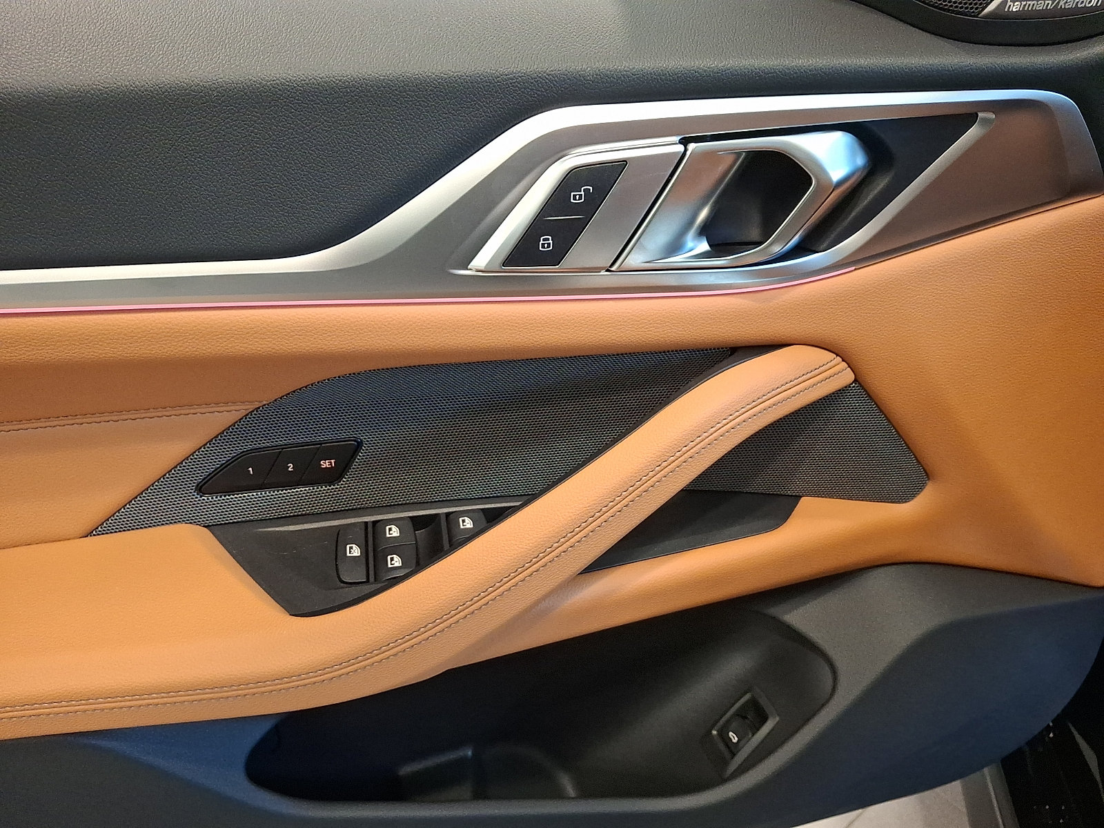 2026 BMW 4 Series M440i - Photo 8