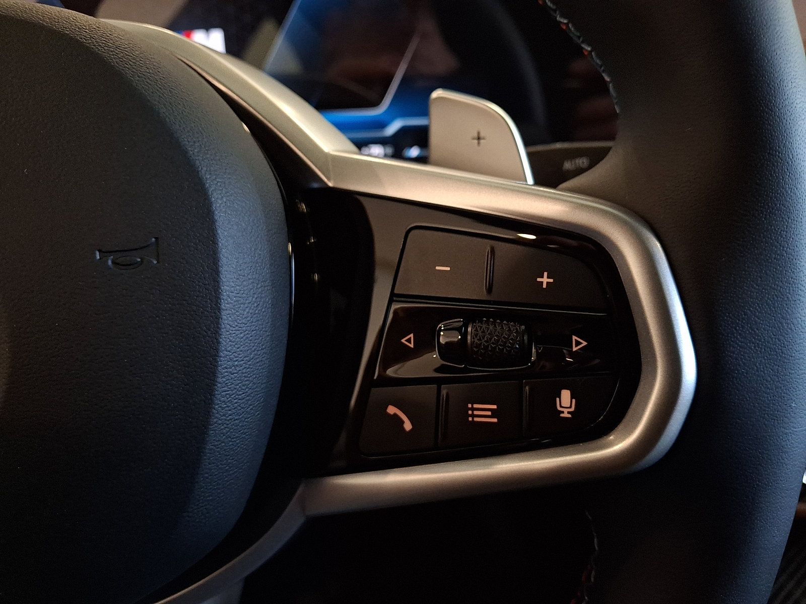 2026 BMW 4 Series M440i - Photo 17