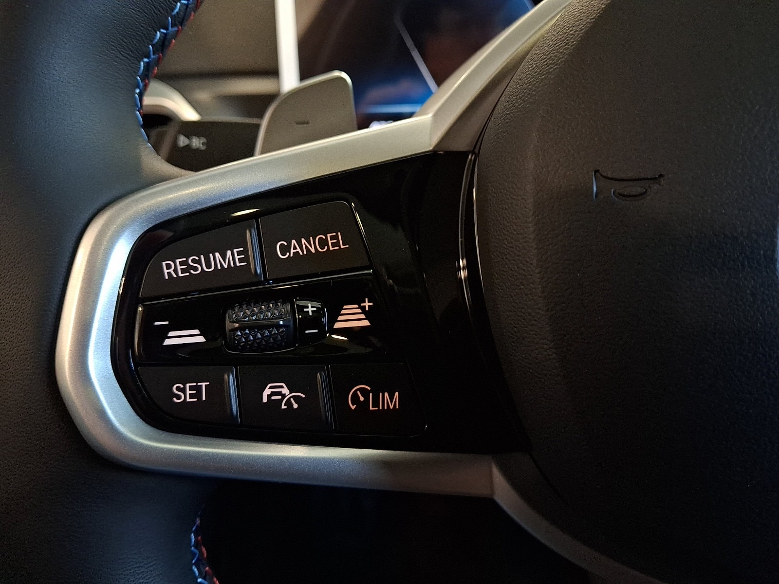 2026 BMW 4 Series M440i - Photo 16