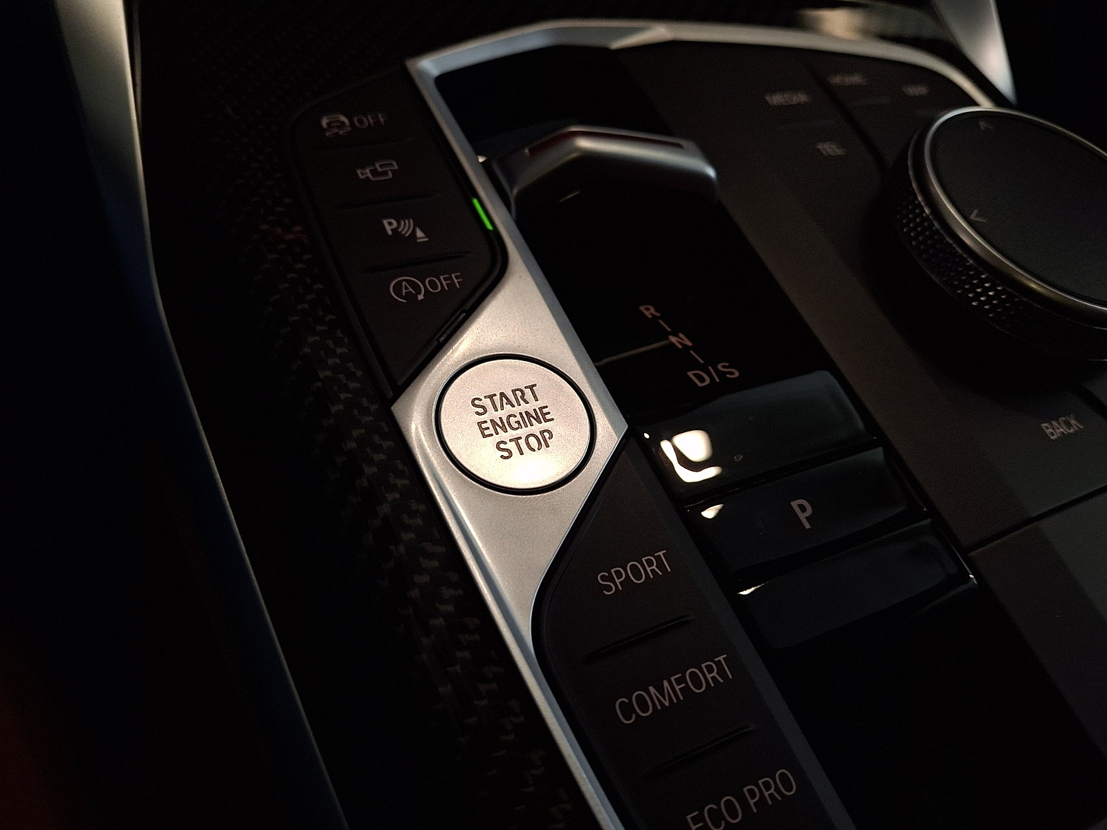 2026 BMW 4 Series M440i - Photo 18