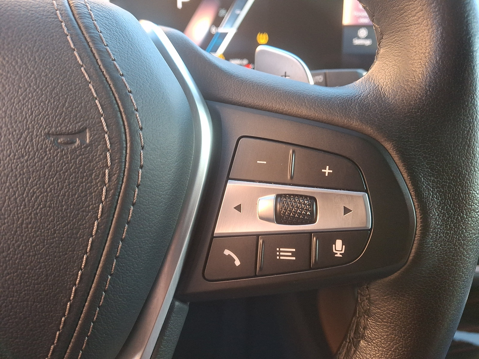 2025 BMW X5 40i - Photo 23