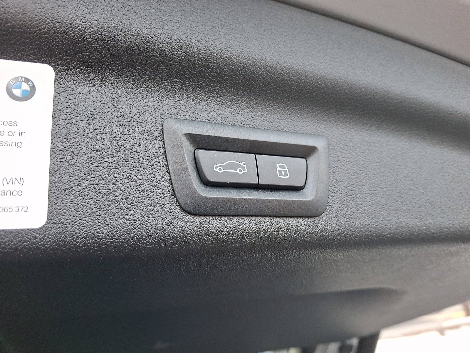 2025 BMW X1 28i - Photo 27