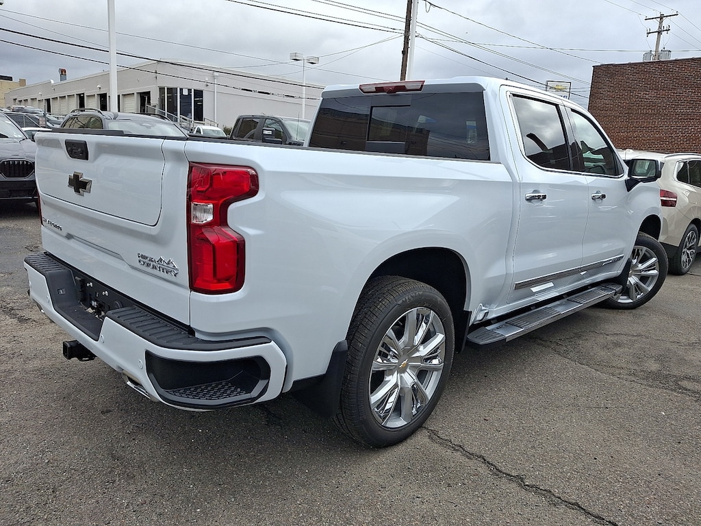 New 2026 Chevrolet Silverado 1500 High Country Truck