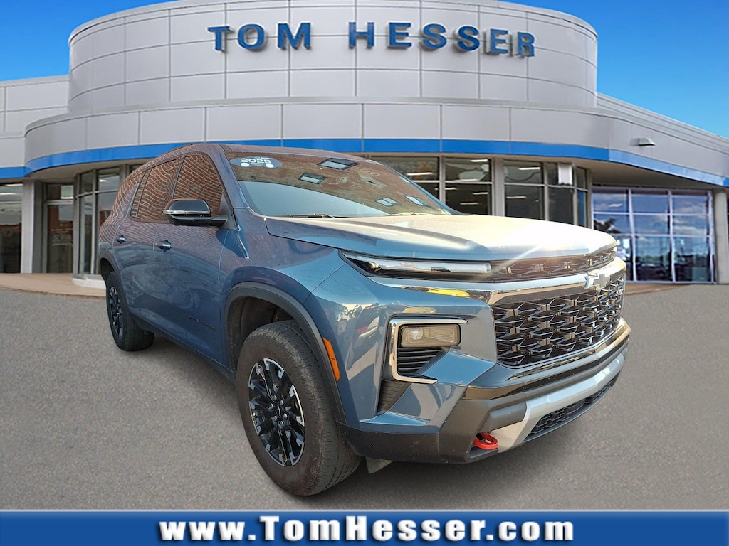 Used 2025 Chevrolet Traverse AWD Z71 Sport Utility