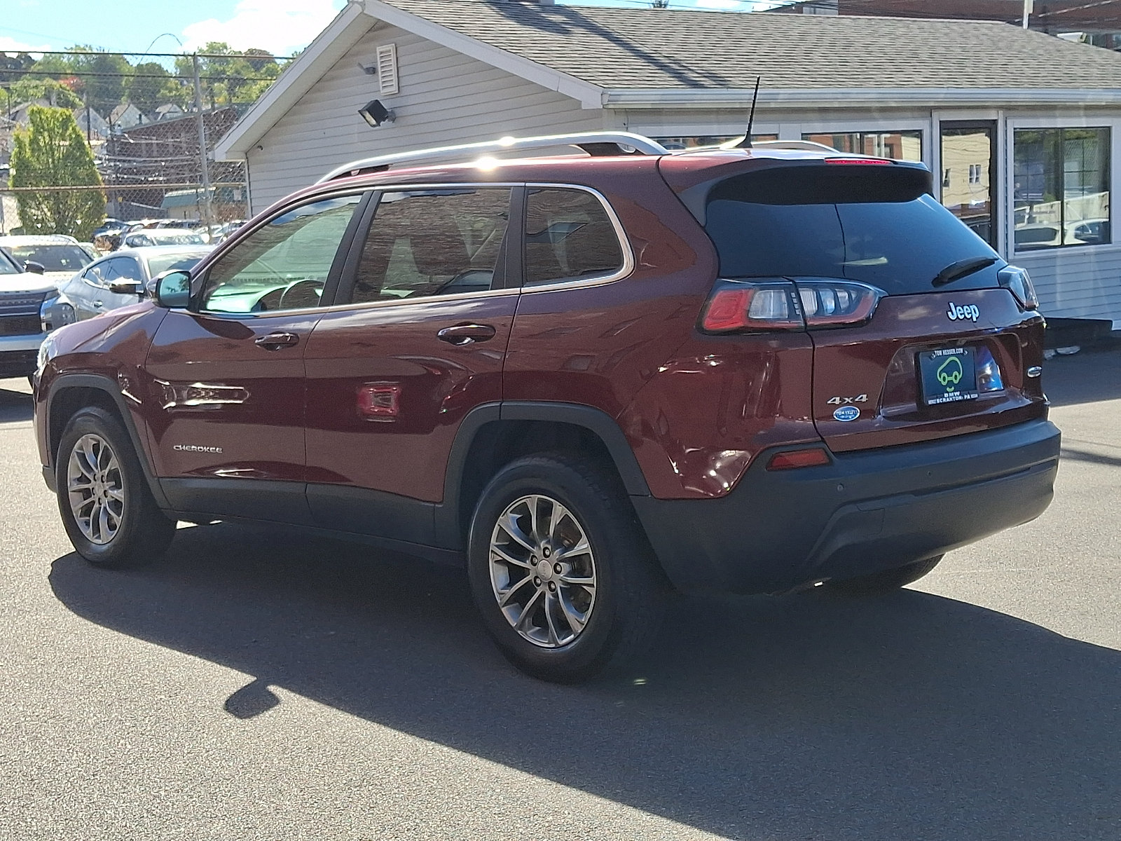 Used 2020 Jeep Cherokee Latitude Plus Sport Utility