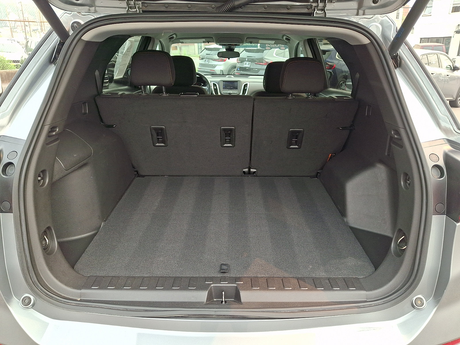 2024 Chevrolet Equinox LT - Photo 28