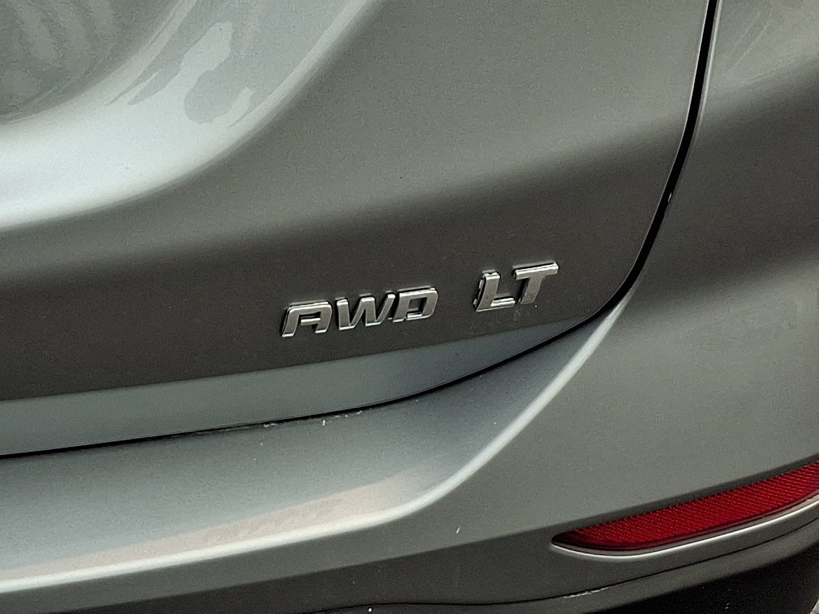 2024 Chevrolet Equinox LT - Photo 30