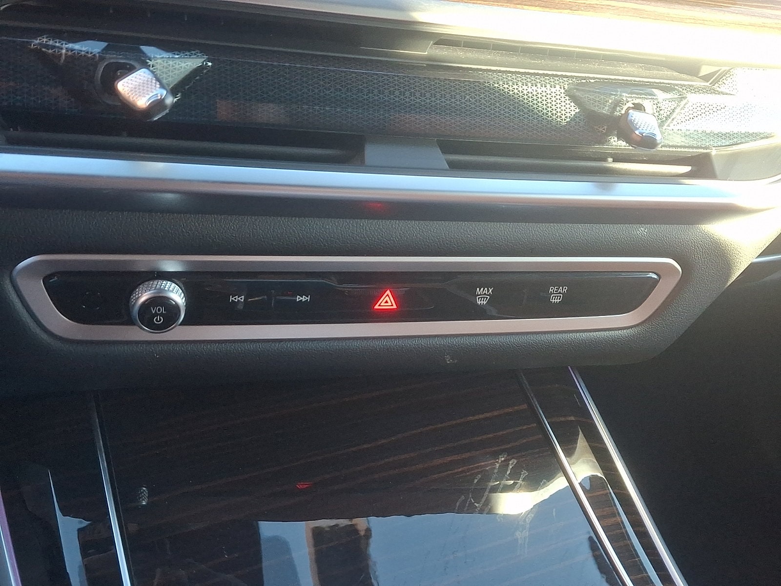 2025 BMW X5 40i - Photo 16