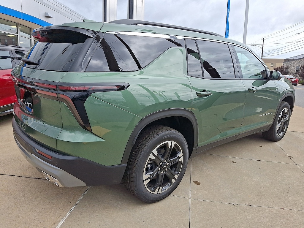 New 2027 Chevrolet Traverse AWD LT SUV