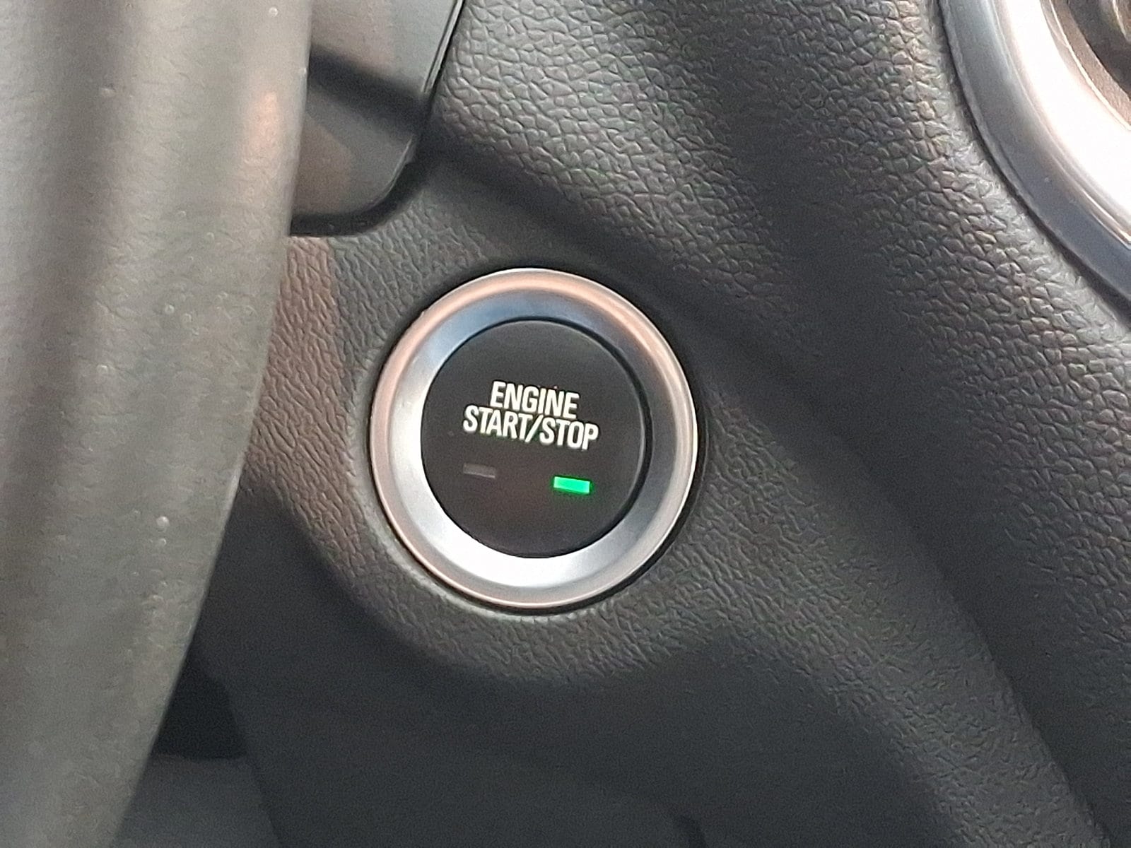 2024 Chevrolet Equinox LT - Photo 24