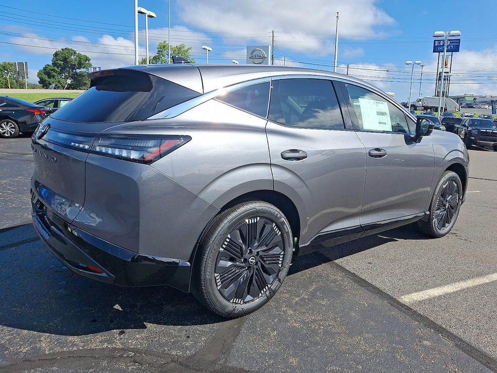 New 2026 Nissan Murano Platinum SUV