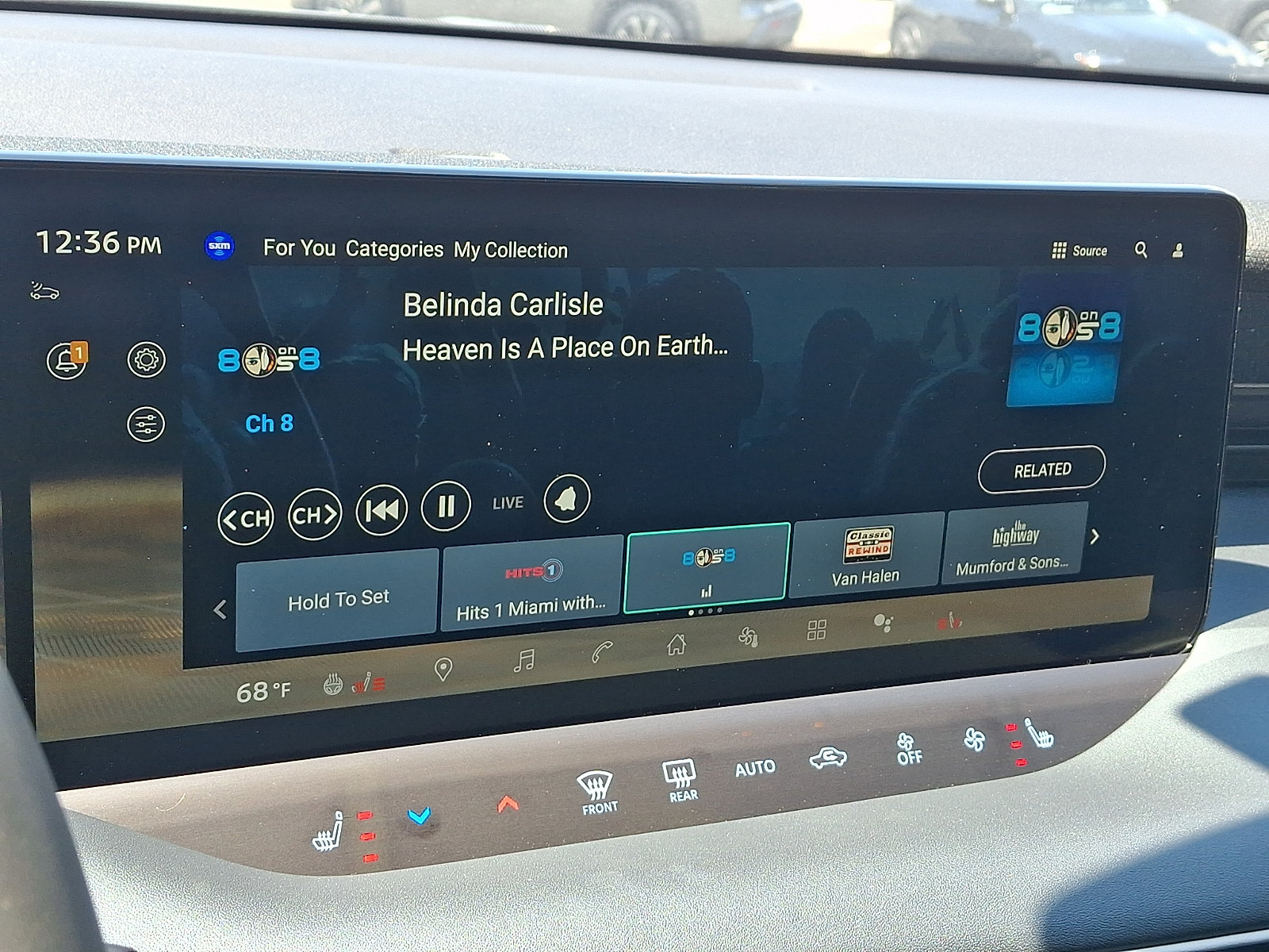 2026 Nissan LEAF Platinum+ - Photo 12