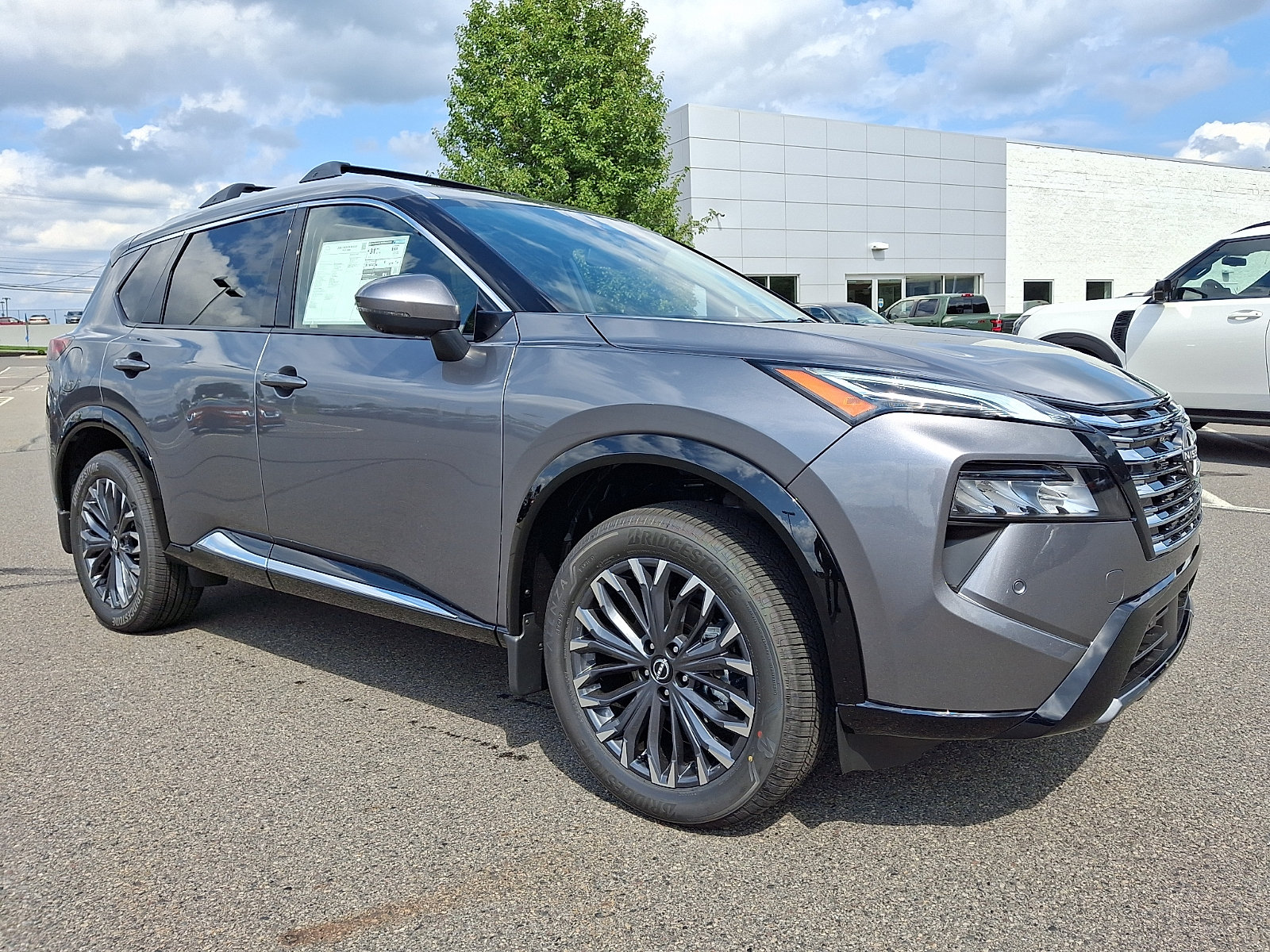  Nissan Rogue