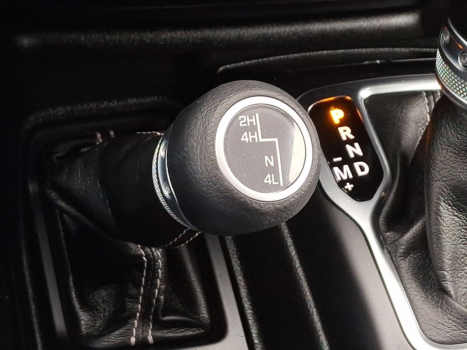 2022 Jeep Wrangler Unlimited Sahara - Photo 26