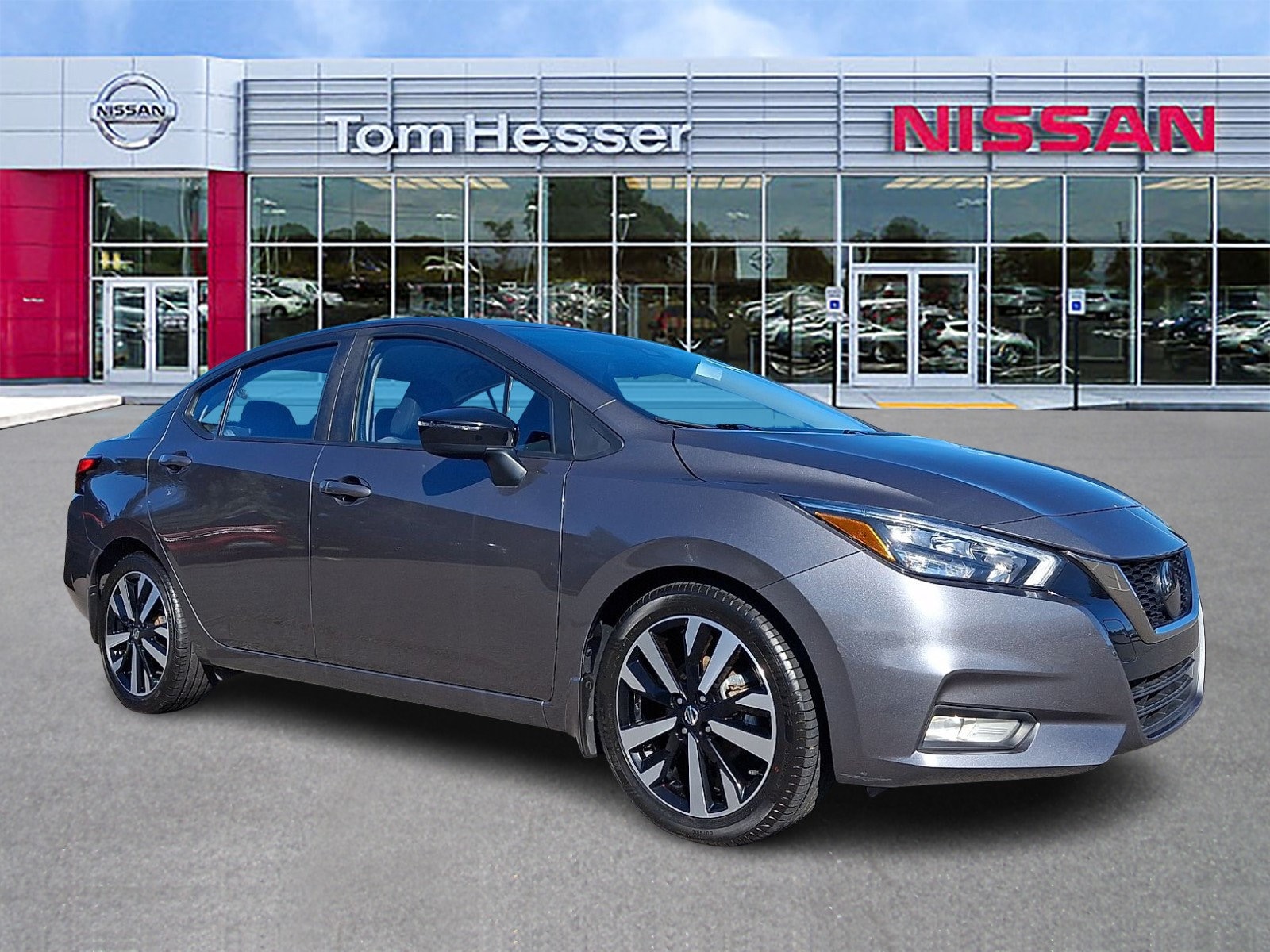 2021 Nissan Versa Sedan SR