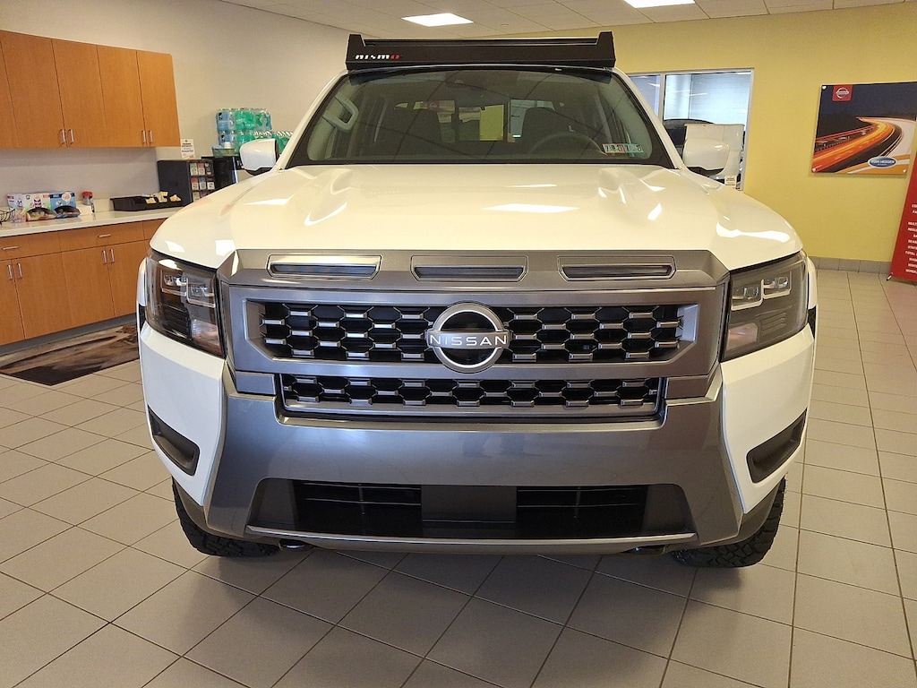 New 2026 Nissan Frontier SV Truck Crew Cab