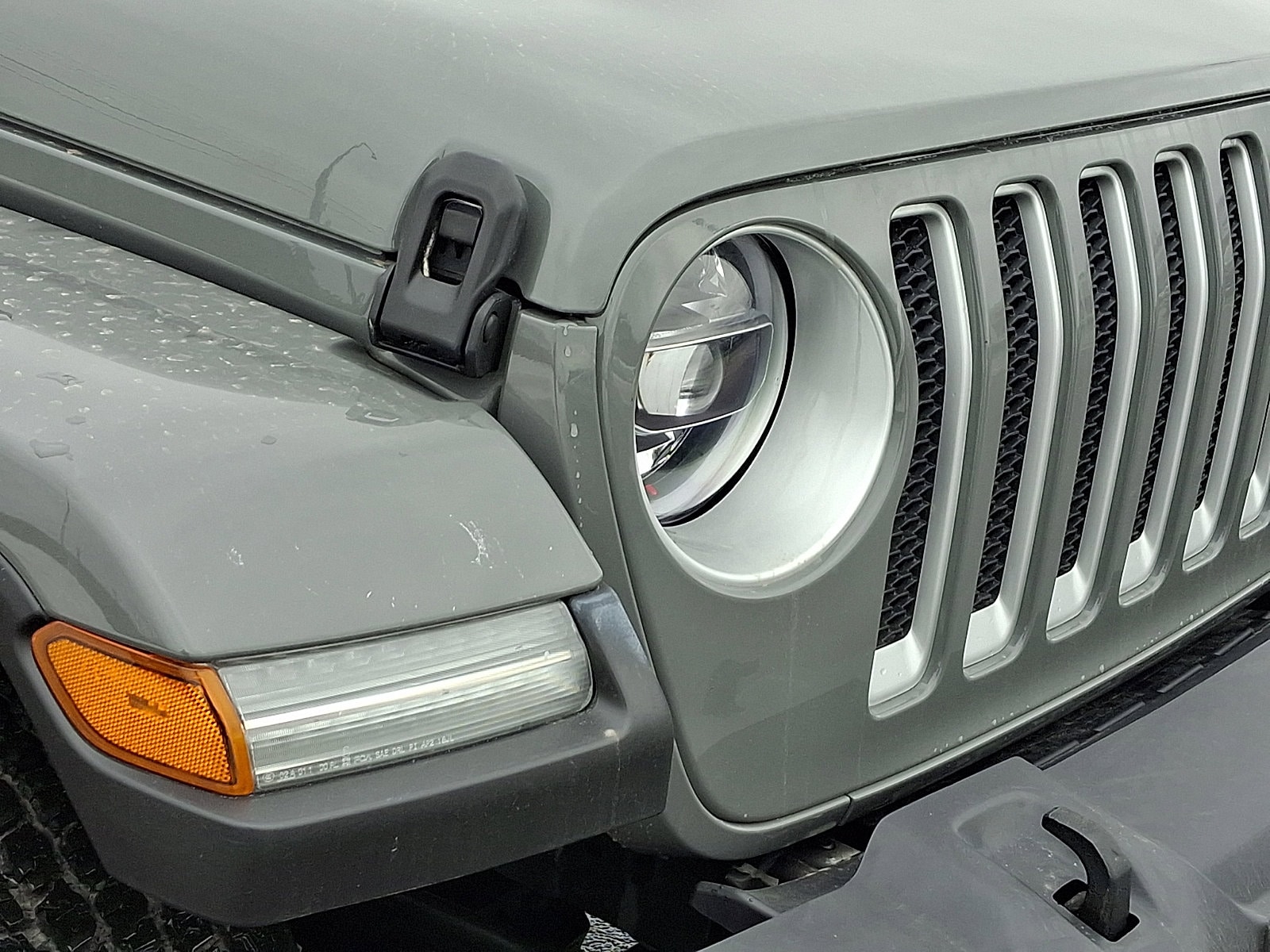 2022 Jeep Wrangler Unlimited Sahara - Photo 9