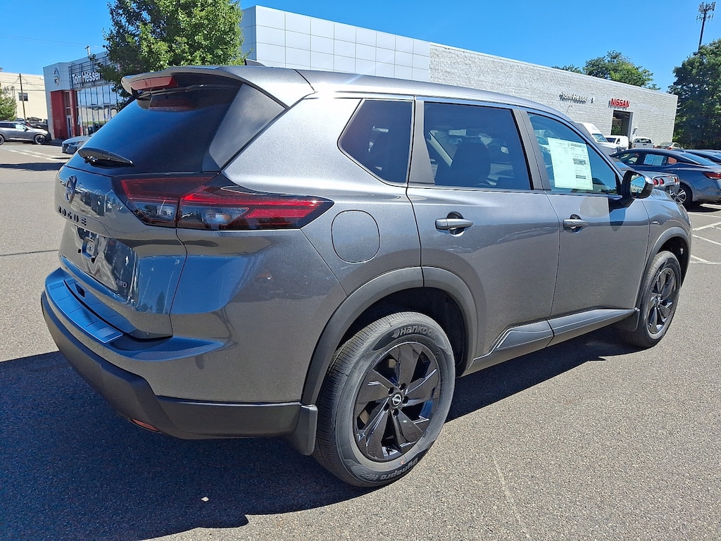 New 2026 Nissan Rogue SV SUV