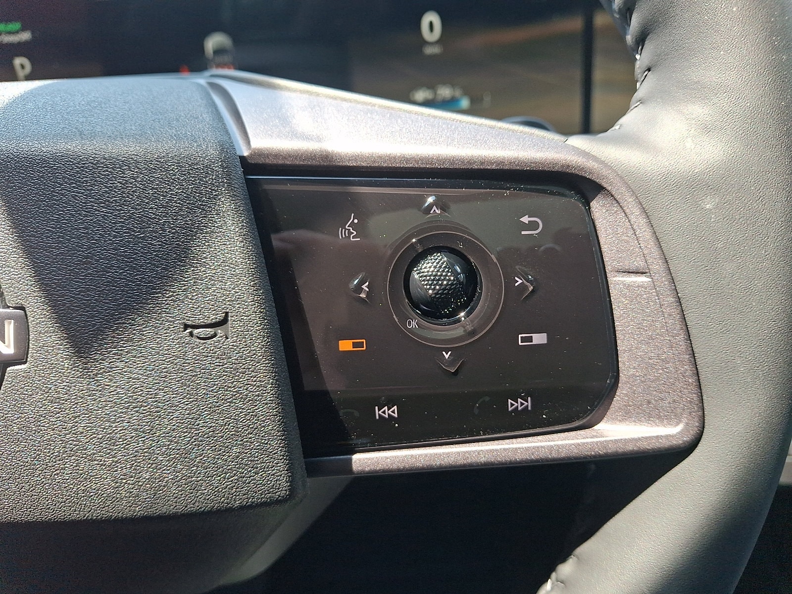2026 Nissan LEAF Platinum+ - Photo 16