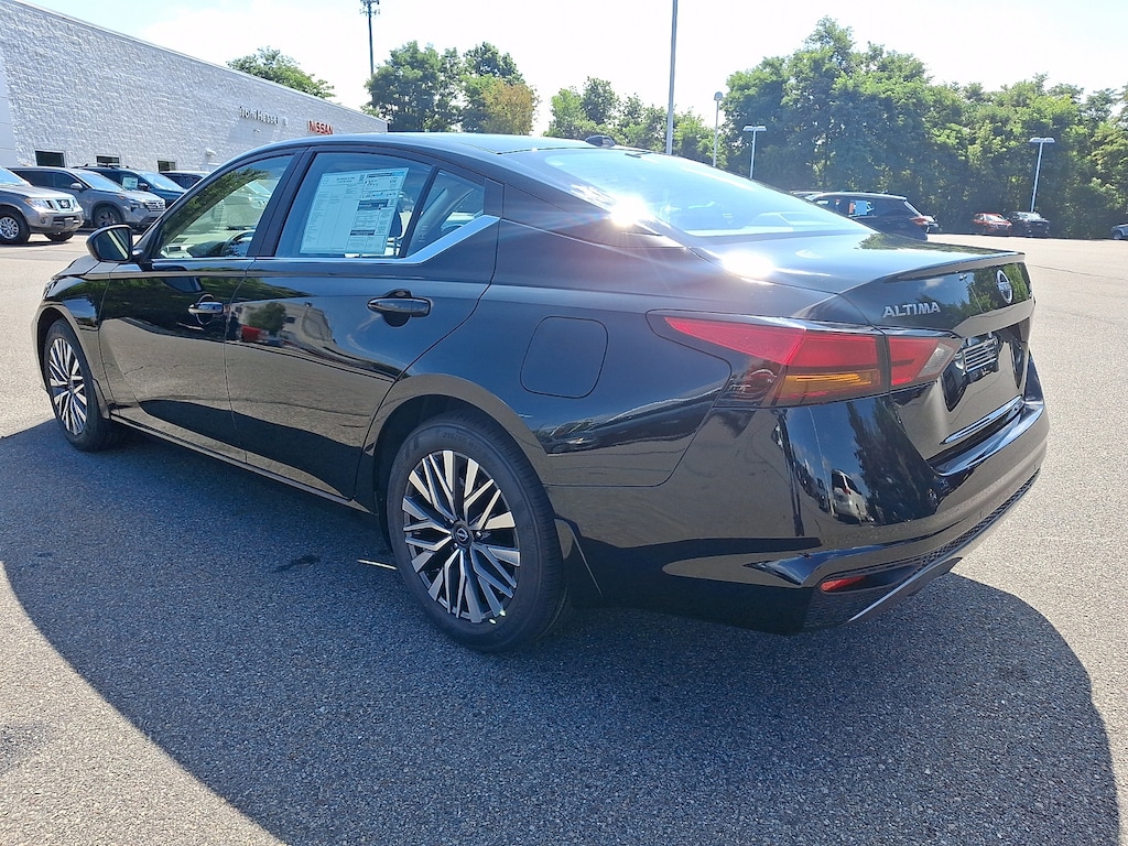 New 2026 Nissan Altima SV Sedan