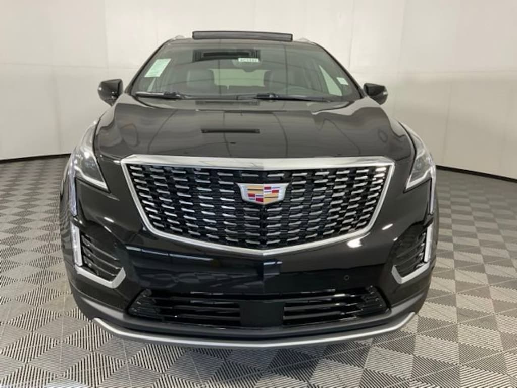 New 2026 CADILLAC XT5 Premium Luxury SUV
