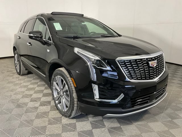 New 2026 CADILLAC XT5 Premium Luxury SUV