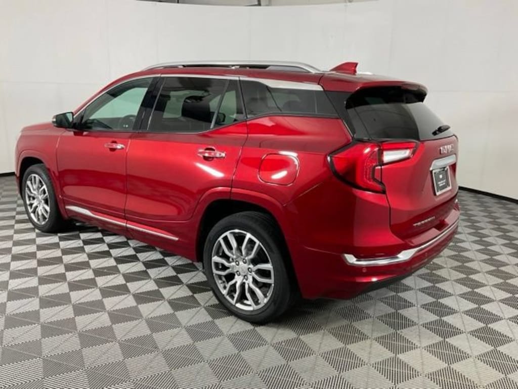 Used 2023 GMC Terrain Denali SUV