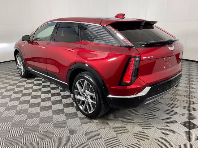 Used 2026 CADILLAC OPTIQ Luxury SUV