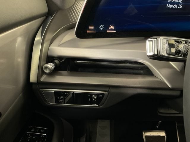2026 Cadillac VISTIQ Luxury - Photo 22