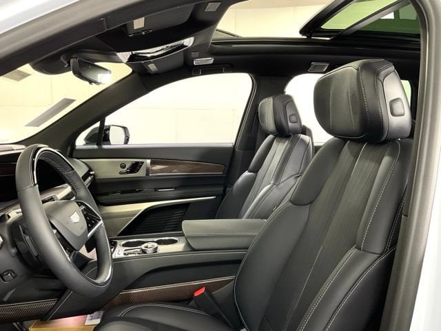 2026 Cadillac VISTIQ Luxury - Photo 25