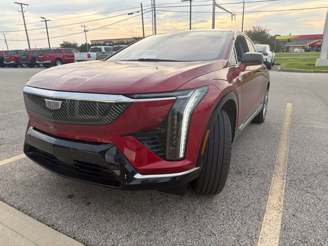 Used 2026 CADILLAC OPTIQ Luxury SUV