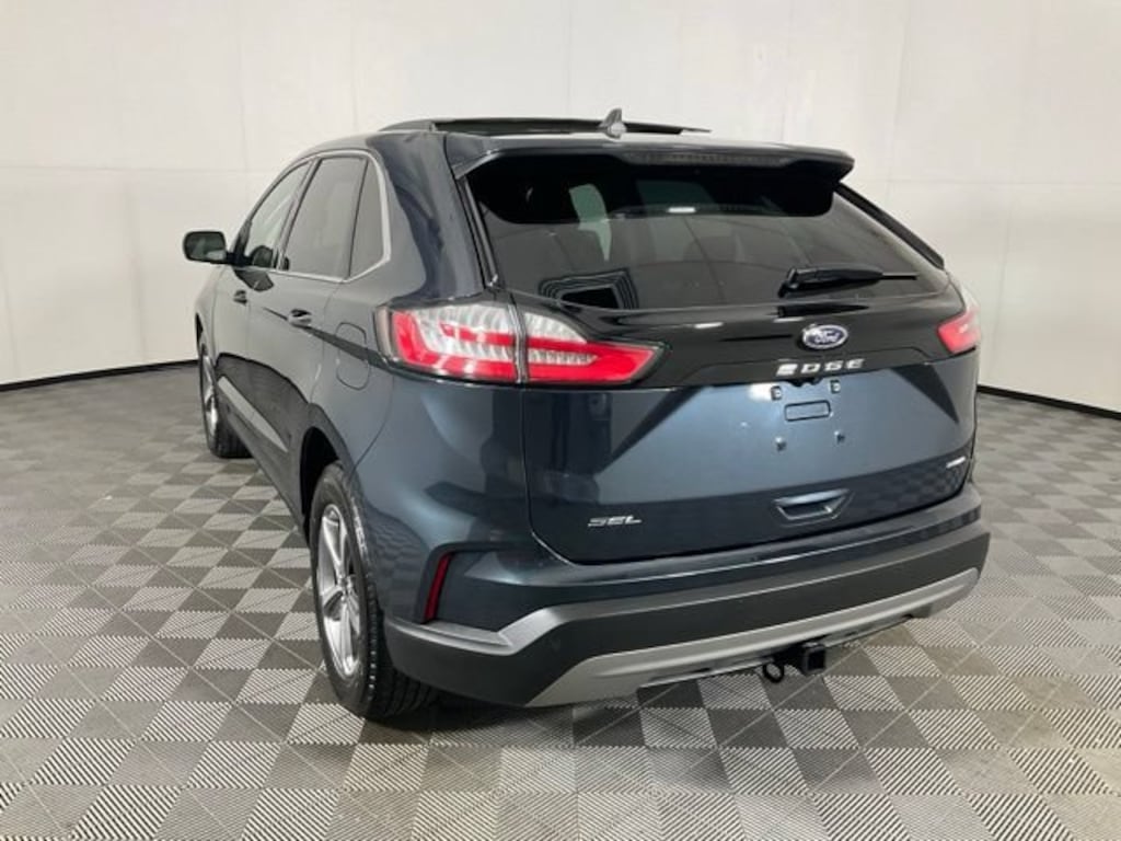 Used 2024 Ford Edge SEL