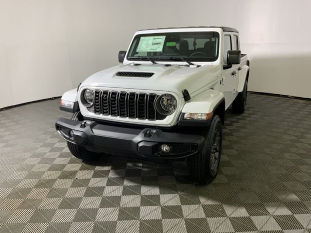 New 2025 Jeep Gladiator SPORT S 4X4 Pickup